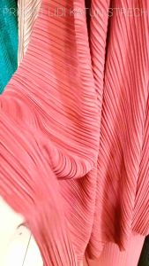 Kain PRISKET LIDI KATUN STRETCH (harga tertera per 0.5 meter)