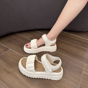 Free Shipping Thick-Soled Sandals For Women Fashionable Summer Style Perfect With Dresses 2026 New Collection Versatile Flat Roman-Style Sandals