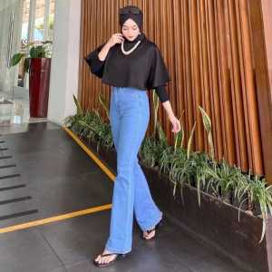 Celana Jeans Wanita Highwaist Flare Pinggang Tinggi Stylish