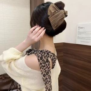 Kẹp tóc càng cua hình tam giác đính nơ Hàn Quốc nữ đẹp hottrend nhám cỡ size lớn cặp búi dễ thương cào 10 14 răng