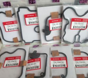 Karet Gasket Cylinder Head Cover BEAT SCOOPY SPACY VARIO 110 BEAT Karbu Vario 125 PCX 150 OEM 12391-K25-601/12391-GGC-900/12391-K44-V00/12391-KVY-900/KZR/KWW/KVB/KPP/K84/KRM/K0J/K56/K1A
