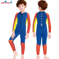 (ฟรีหมวก) ชุดว่ายน้ำเด็กเก็บอุณหภูมิ WetSuit กันหนาว กันแดดหนา 2.5 mm. น้ำหนักเบา แห้งง่าย ไม่อมน้ำ💦ฟรีหมวกว่ายน้ำ💦😊mommylanla💦🚚. 