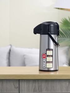 จัดส่งฟรีหม้อเก็บความร้อนที่บ้านกาต้มน้ำแรงดันสูงความจุขนาดใหญ่ขวดน้ำร้อนแบบกดเปิดขวดเก็บความร้อนในครัวเรือน