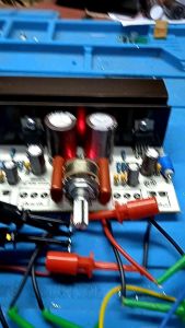 Amplifier Audio Profesional LM 1875 R8: Desain Kompak dan Efisien