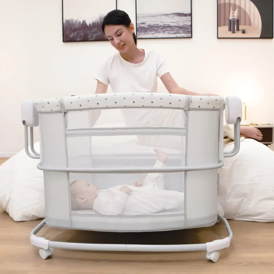 Baby bed next store to your bed