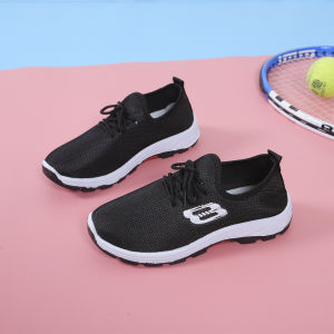 Select the color and size you need add it to the shopping cart and submit the order.