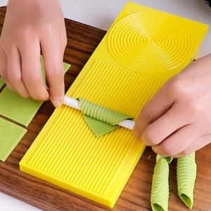 TAQ57 Easy To Use Multifunctional Noodle Maker Pasta Maker Macaroni Maker Board Noodle Machine Rolling Pin Kitchen Gadgets Pasta Board Macaroni Making Tool