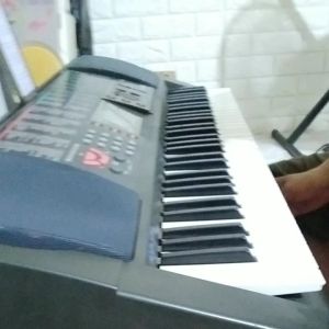đàn casi ô Ctk501+chân+túi +nguồn.Nhật bãi