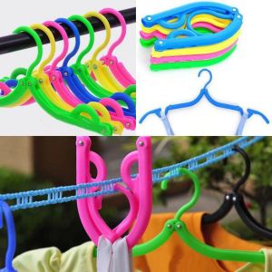 Gantungan Hanger Jemuran Baju Lipat Portable Travel