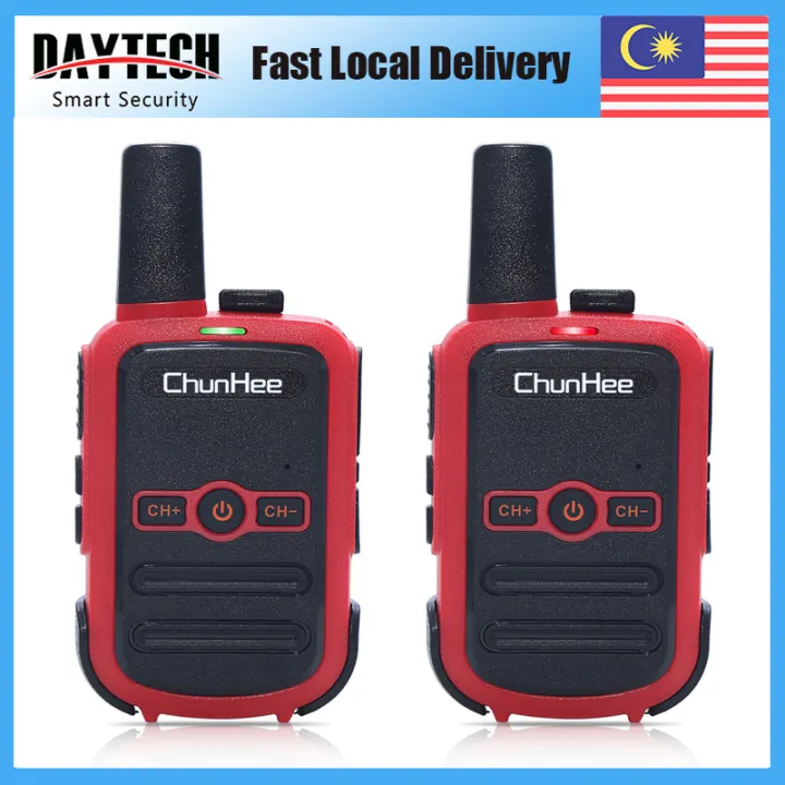 DAYTECH Portable mini walkie-talkie for restaurants factories warehouses shopping malls safety 3KM remote small walkie-talkie for children/adults/seniors Voki