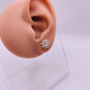 Bông tai titan đính đá bền đẹp Khuyên tai đính đá màu vàng hoặc trắng chất liệu titan không phai mã 07