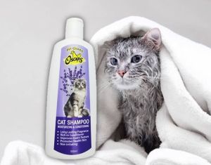 OSCARS 500 ML Pet CAT SHAMPOO WITH GOAT MILK / SYAMPOO MANDIAN KUCING DGN SUSU GAMBING / SYAMPU KUCING