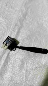 Công tắc gạt mưa xe dongfeng hoàng huy. tay gạt mưa dongfeng cụm công tắc gạt mưa xe đông phong... VIE PARTS