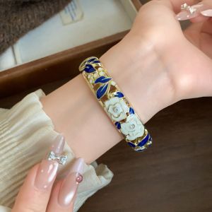 COUPLECOL Men Vòng tay Cloisonne cổ điển Truyền thống Hoa rỗng Vòng tay nữ Ấn Độ Cổ điển Vòng tay hoa Trung Quốc Quà tặng cho phụ nữ và các bạn gái.