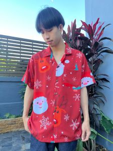 เสื้อเชิ้ต เสื้อฮาวาย ผ้าไหมอิตาลี วินเทจ ลายซานต้ากวางแดง ลายคริสต์มาส E88