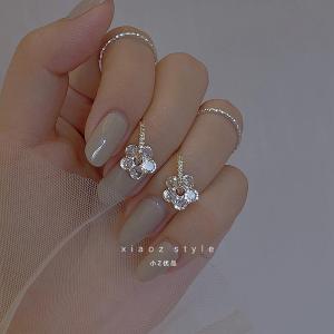 Bông tai sang trọng đi làm - bông tai nữ ngầu EI402.45748 phụ kiện bông tai nữ bong tai nữ đơn giản khuyên tai nữ học sinh khuyên tai nữ hàn quốc khuyên tai nữ ngầu bông tai dự tiệc BSTKN - [NaLa Shop]