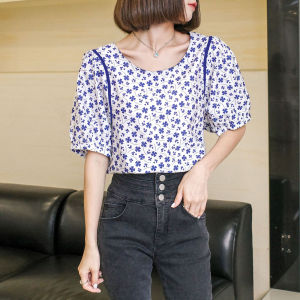 LHSunday สินค้าพร้อมส่ง📢 เสื้อลายดอกสุดฮิต เสื้อเเฟชั่น สายคาเเฟ่ น่ารักต้องลอง มีให้เลือกตั้ง 3 สี ได้ใส่เเล้วคุณจะติดใจ ได้ลองเเล้วคุณจะหลงรักเ สื้อยืดแฟชั่นผญผ้านิ่มไม่หนาไม่ร้อนสวมใส่สบายตลอดวัน🎀