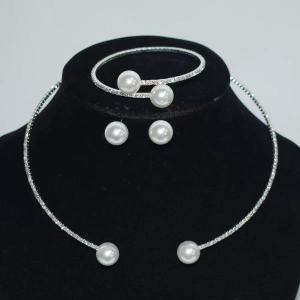 Women Simulated Pearl Bridal Necklace+Bracelet Set Jewelry Sets Pearl Rhinestone Choker Necklaces Earrings For Women Statement Wedding Party Pearl Set jewelry For Women