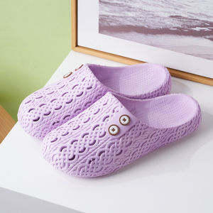 Spring/Summer WomenS Korean-Style Clogs For Students Suitable For Home And Outdoor Wear Non-Slip Hollowed-Out Breathable Slippers