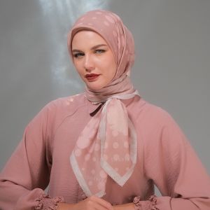 Shafira Imperfect Laura Printed Scarf | Hijab Kerudung Segi Empat Motif