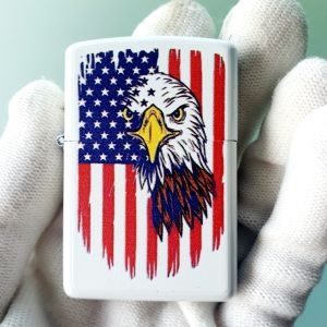 Bật Lửa Zippo Sơn Tĩnh Điện Trắng Đại Bàng Mỹ Mẫu 01 Đời A-24 ( Tặng Kèm Đá Bấc) Hộp Quẹt Zippo Sưu Tầm