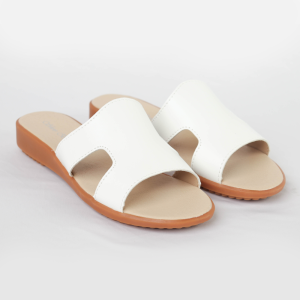 ShoeBest Women's 003 \"Taylor\" White Flat Sandals: A Comfortable & Stylish Choice