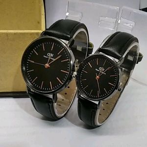 PASANGAN JAM TANGAN TALI KULIT FULL BLACK ///COD/bayar di tempat