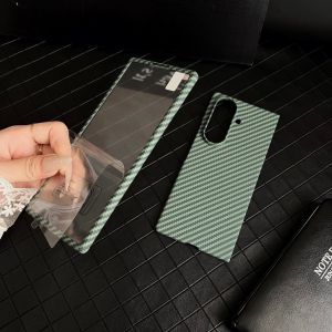 For Samsung Galaxy Z Fold 7 Case Hard carbon fiber Wireless Charging Protective Back Cover For Z Fold 7 6 5 4 3 Shell