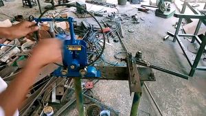 rol / bending besi beton besi ulir dan besi nako