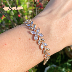 Gold Plated Elegent Leaf White Zirconia Bracelet