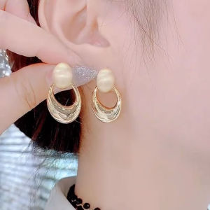Fashionable Ring Gift 椭圆磨砂圆圈耳钉轻奢高级耳坠精致百搭气质耳饰港式复古风耳环女