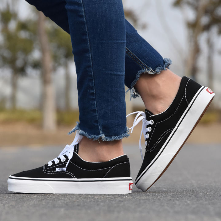 VANS ERA low cut black and white classic men and women lovers