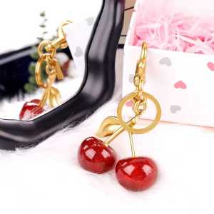 WomenS Keyring with Glittering Crystal Imitation Fruit Fashion Cherry Luxury Keychain Creative