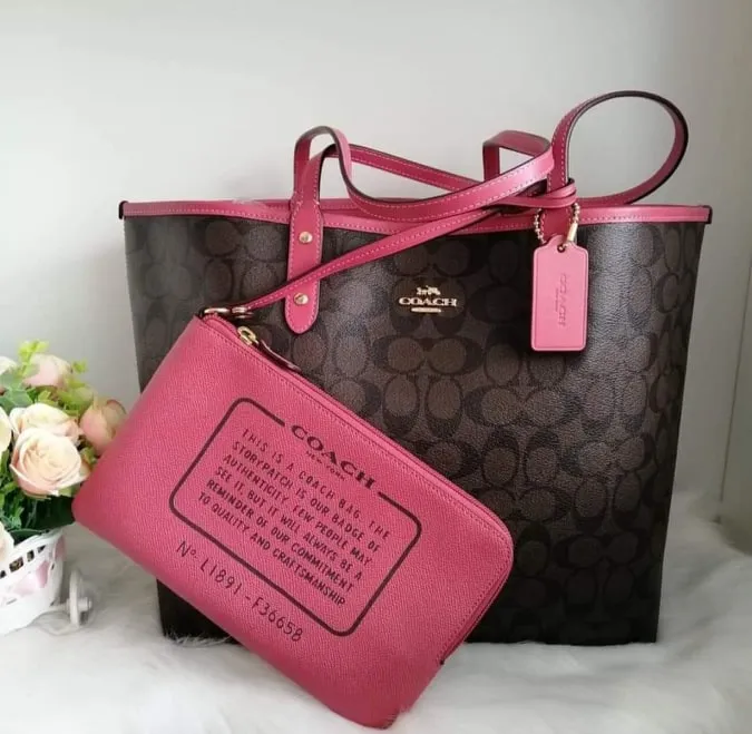 Pink coach monogram outlet purse