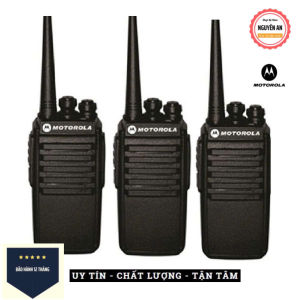 3 BỘ ĐÀM CẦM TAY MOTOROLA GP-680(2 Chế Độ Sạc Giá Rẻ Độ Bền Cao Loa to hỗ trợ sạc Type-C)