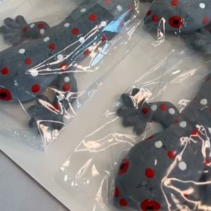 ตุ๊กแก ตุ๊กแกปลอม ขนาด 25-30 เซนติเมตร ตุ๊กแกปลอมตัวใหญ่ ของเล่น แกล้งคน