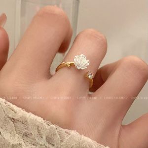 [Ready Stock+COD] 1pcs Camellia Opening Adjustable Niche Design Rhinestone Temperament Simple Fashion Ring