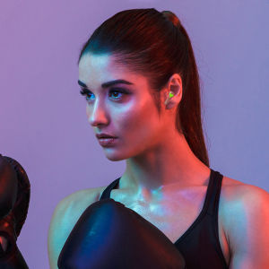 MIXTONE N35 หูฟังบลูทูธสําหรับเล่นเกมสเตอริโอไร้สายเบสต่ําดีเลย์โหมดคู่ไมโครโฟนตัดเสียงรบกวน