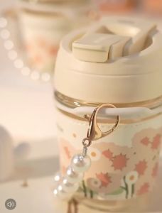 Allura Botol Kaca 350ML Rekaan Floral Cantik Pemegang Mutiara Bebas BPA Mudah Dibawa Weeding Door Gift Bestie Matching Chubby Glass Water Bottle Leak Proof Pearl Handle Portable Drink Cup Hot Cold 玻璃瓶 LL