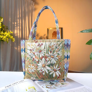 กระเป๋าถือสองด้าน กระเป๋าถือผ้าแจ็คการ์ดลายเพชรและลวดลายสีทอง