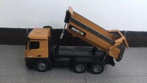 ST【Fast Delivery】【Original Available】HUINA 1582 1:14 Dump Truck 10 CH 2.4G Wireless Alloy Loading Remote Control Transporter Electric Children Model Toys RC Car