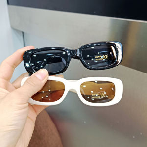 Vintage style rectangular frame UV400 sunglasses for kids