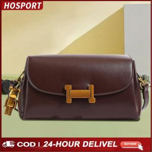 Leather Retro Shoulder Bag for Women Adjustable Shoulder Strap Small Square Bag Solid Color Retro Style Crossbody Bag Crossbody Purse for Daily Use