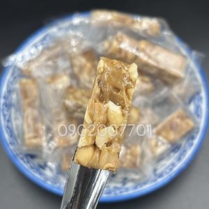 1 Kg Kẹo đậu phộng cốt dừa - Kẹo dừa giòn -  Đặc Sản Bến Tre -bánh kẹo ăn vặt - Đồ ăn vặt - mứt tết
