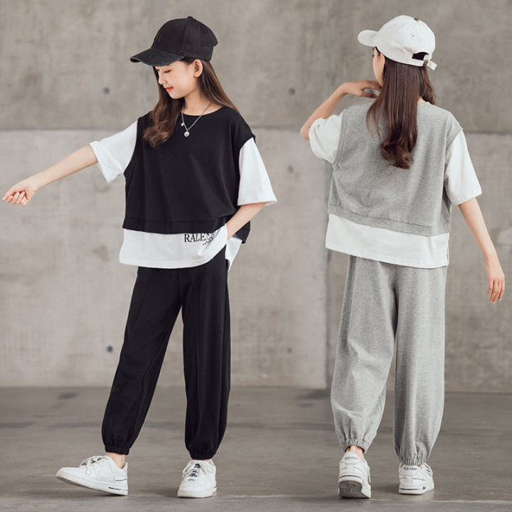 2022 Summer New Korean Comfortable Sports Suit Female Short Sleeved Tops  Pants Suit Two Piece Set