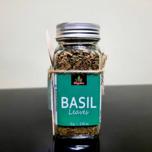 Nanaysbest Basil Leaves / Flakes   15Grams Shaker Jar