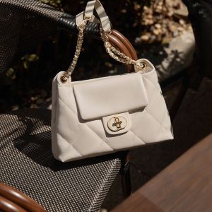 Fashionable sheepskin handbag single shoulder womens bag high-end diamond checkered chain bag B0293