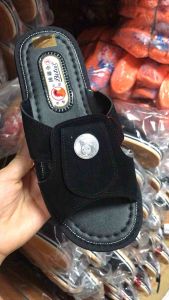 (CHÍNH HÃNG)Dép gà nam quai ngang bitas 2 mầu nâu đen