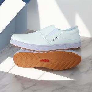 Sepatu Putih Slip On Pria Slop Tanpa Tali Sneakers Casual Cowok Dewasa Terbaru Keren Buat Gaya