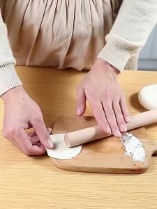 กล่องเก็บอาหารใสสำหรับแช่เย็น กล่องเก็บไข่ กล่องแช่แข็งเกรดอาหาร กล่องเก็บเกี๊ยวซ่า กล่องเก็บความสด สามารถวางซ้อนกันได้ [ จัดส่งฟรี ]